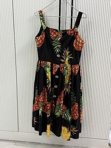 nisan xonca: Çooxx möhtəşəm dondu. 1 dəfə geyinilib. Türkiyə istehsalı, M razmer — 4