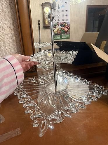 das pec: Tort və şiriniyyat qabı, Şüşə — 4