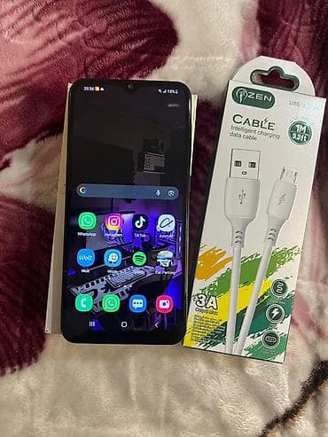 telefonların satisi: Samsung Galaxy A30, rəng - Qara, Barmaq izi — 1