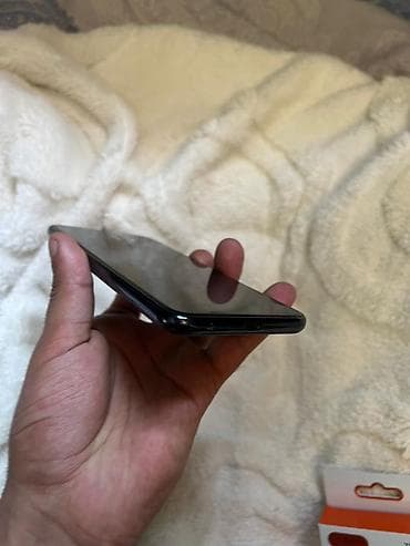 s6 lite: Samsung Galaxy J6 Plus, rəng - Qara, Barmaq izi, Face ID — 6