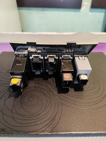 Avtomobil üçün ön panel işıqlandırma və idarəetmə bloku. Bu hissə — 3