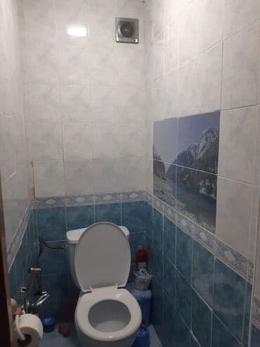 tələbələr üçün kirayə evlər otaq yoldası: 3 otaqlı, 59 kv. m, Orta təmir — 6