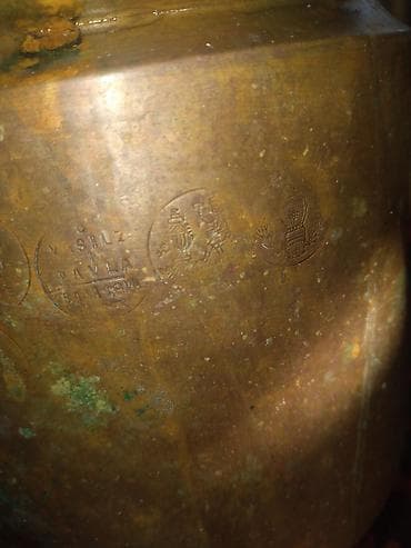 Əskinaslar: 1884 cu ilin samavari uzərində bir çox simvollar var oz şəxsi əşyamdir — 10