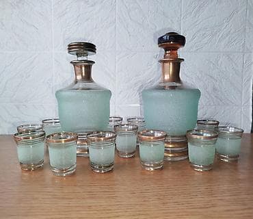 olke bayraqlari: TƏCİLİ SATILIR!!!(2dəst birlikdə) Antik/Vintage Likör Dəsti – (2 dəst — 2