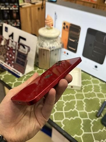 iponalar: IPhone 13, 128 GB, Qırmızı — 5