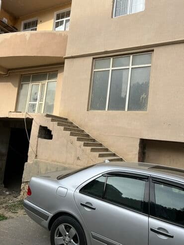 dasinmaz emlak mingəçevir: Qaraçuxur qəs., 1 otaqlı, Yeni tikili, m. Neftçilər, 30 kv. m — 3