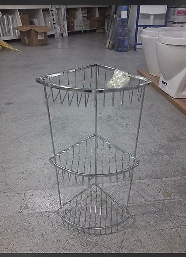 Üçmərtəbəli künc vannao­tağı rəfi - Material: xrom örtüklü metal