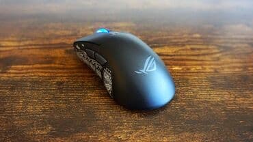 Noutbuklar üçün örtük və çantalar: Qara rəngdə, Asus ROG loqosu olan simli kompüter siçanı. Erqonomik — 1