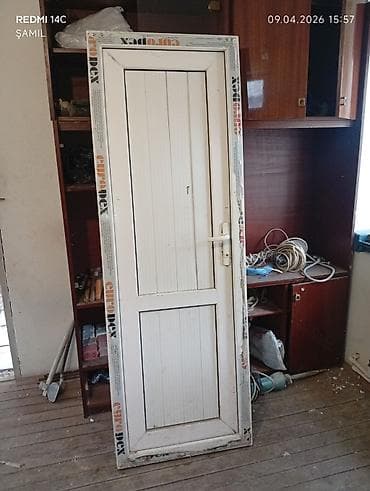 plastic qapi: Hamam üçün İşlənmiş Plastik qapı Çərçivə ilə, Ünvandan götürmə, Ödənişli çatdırılma — 3