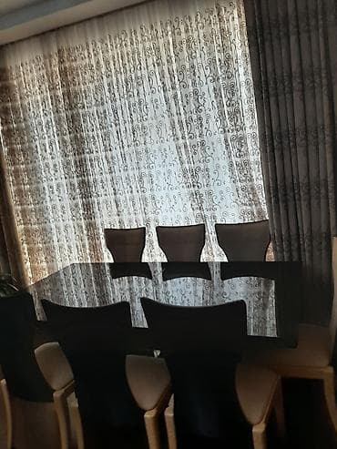 balkon stul: Yemək otağı dəstəsi - Parlaq qara-sarı (bej) tonlarda modern dizayn — 6