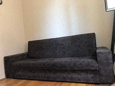 pufik divan: Tünd boz rəngli, müasir dizaynlı divan - Rəng: tünd boz (kül rəngi) — 1