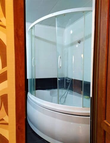 xırdalanda kirayə mənzillər: Xətai metrosuna yaxin yerləşən ümumi sahəsi 130 kv,m olan,4 otaqlı — 14