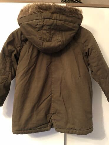 məktəb yupkaları: Endirim. 18 yox,14 manat.Mothercare 4/5 yaw 110 sm . Bir sezon geyilib — 2