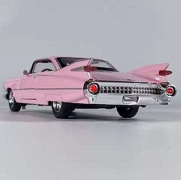 Kitablar və jurnallar: Kolleksiya üçün model avtomobil – klassik 1959 üslubunda çəhrayı kupе — 5