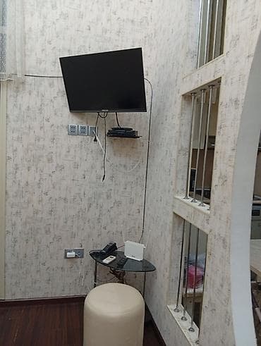 Studiya tipli, zövqlə dizayn edilmiş kiçik mənzil/otaq icarəsi üçün — 2