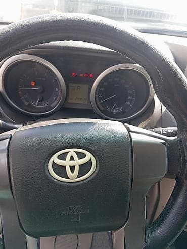 kuzu: Toyota Land Cruiser Prado: 2.7 l | 2010 il Ofrouder/SUV — 5