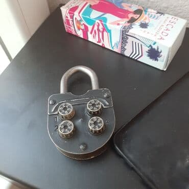 Digər əntiq əşyalar