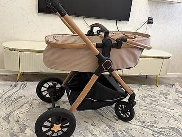 Rəxşəndə🦋 Kalyaska satılır. 2 3 ay istifade edilib. Qiymət 100 manat