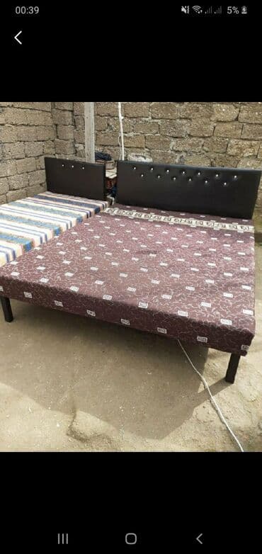 Çarpayı taza 
Hazırları var
Çatdırılma münasib qiymətə — 1