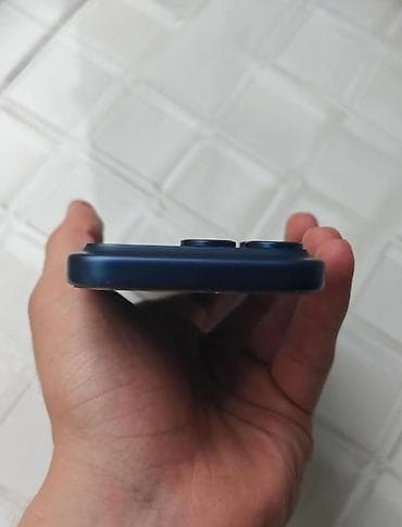 macbook air m4: IPhone 17 Pro, 256 GB, Mavi, Zəmanət — 3