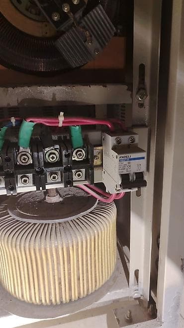 elektirik misar: Ikinci el 30kva nol fazagiriş 150v, çixiş 220v, heyet evinde — 3