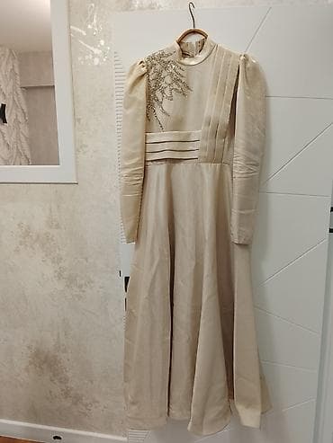 Ziyafət donu, Maksi, M