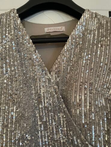 hind paltari: Uzun toy paltari. İdeal veziyyetdedi. Razmer S-M. Endirim var — 5