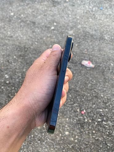 ipad 14 pro: IPhone 14 Pro, 256 GB, Qara, Simsiz şarj, Face ID, Sənədlərlə — 6