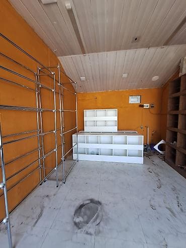 stellaj: Mağaza/ofis üçün vitrin və anbar rəf sistemləri - Material — 10