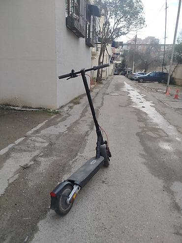 Elektrikli samokatlar: Yeni Elektrik samokat 10", > 1000 Vt, 16 - 25 km/s — 3