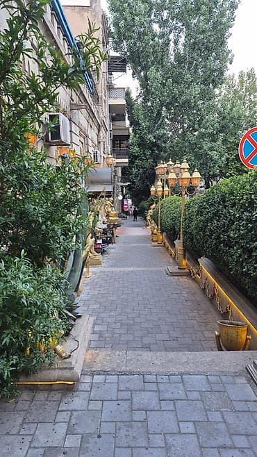 Iceri seher metrosunun yaninda 1 otag temirli ve esyali menzil.kiraye — 2