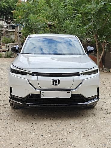 tesla model s: Honda : 0.1 l | 2024 il Krossover — 3