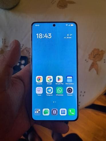 bakcell modem satilir: Realme GT 7 Pro, 256 GB, rəng - Boz, İki sim kartlı — 1