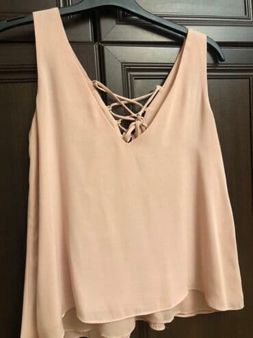 qış qadın koftaları: Satılır 6 azn Çəhrayı rəngdə, V-yaxa və ipək materialdan olan qolsuz — 3