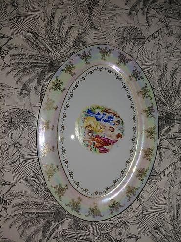 band 6: Madonna servis satılır . Servisə daxildir : çayni servis 6 çaşka 6 — 7