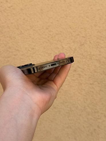 iphone 13 gence: IPhone 14 Pro, 128 GB, Qara, Simsiz şarj, Face ID — 8
