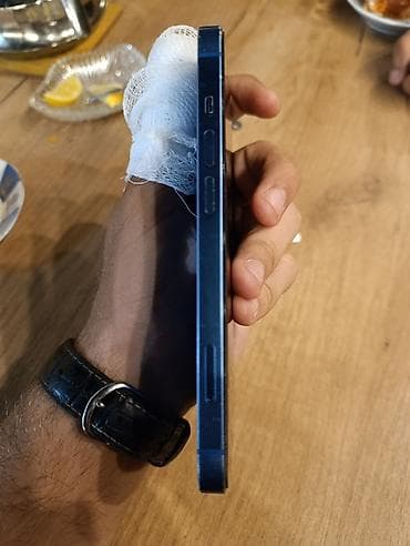iphone 143: IPhone 13, 128 GB, Mavi, Face ID — 4