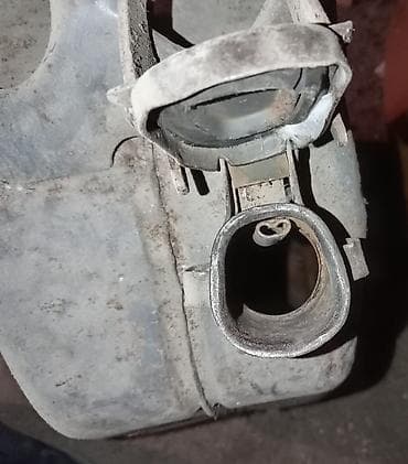 kia ceed 2008 ehtiyat hisseleri: Metal yanacaq kanistrləri (3 ədəd) -SSR-benzin çəni - Həcmi: 20 — 4