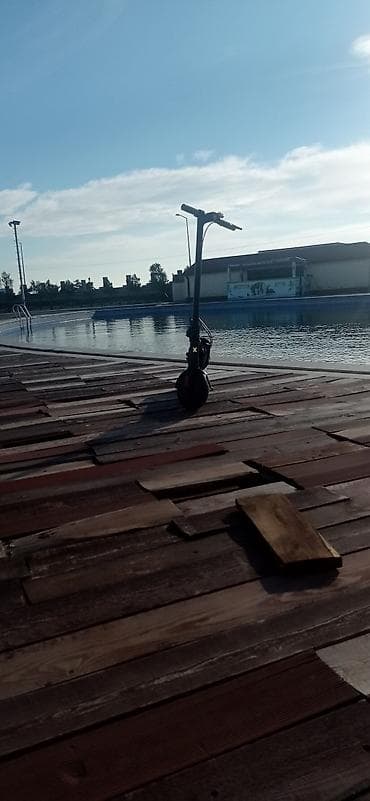 hummer velosiped: İşlənmiş Elektrik samokat 8", 251 - 350 Vt, > 45 km/s, Ünvandan götürmə — 4