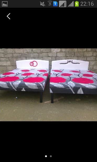 təzə taxt: Taxt
teze tam mohkem hazirlari var — 2