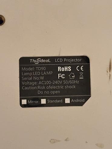 divardan asma televizor: Proyektor Ünvandan götürmə, Ödənişli çatdırılma — 2