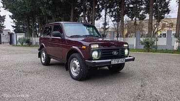 VAZ (LADA) 4x4 Niva: 1.7 l | 2013 il 202000 km Ofrouder/SUV