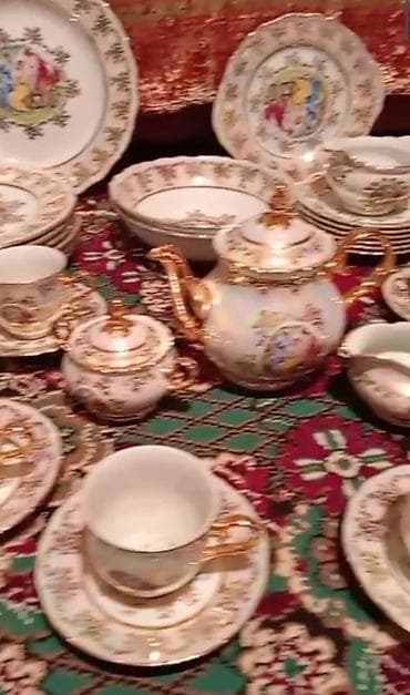 Yenidir iwlenmeyib .72 parca cayni kafenni abedni desti. Boyuk kicik
