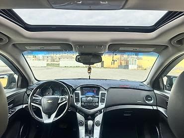 pultlu maşın 07: Chevrolet Cruze: 1.4 l | 2014 il 203000 km Sedan — 7
