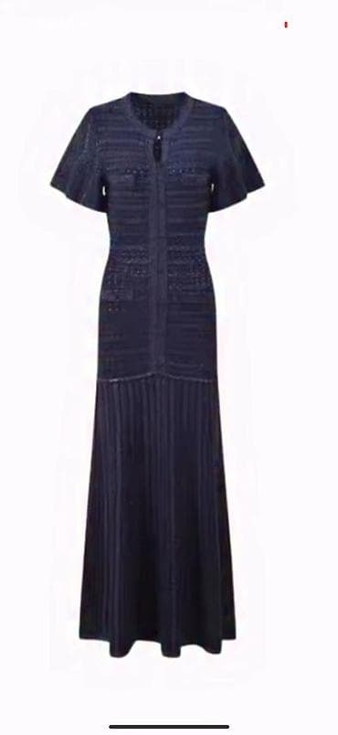 Sandro Tünd lacivərt rəngdə zərif qadın donu - Model: qısaqoll