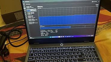 i5 prosessor: Lenovo LOQ 15IRX10 oyun/iş noutbuku Texniki göstəricilər (qutudakı — 8
