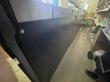 dadlıca kolbasa: Satış üçün: Mağaza vitrinli soyuducu (serve-dən satış üçün) 1 il — 6