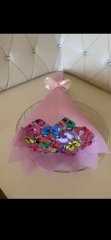 nişan xoncaları bəzədilməsi: Satilirlar endieim olub.Mişka 20m .Gul buket 20m .Gelin gul 30m — 7