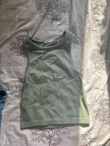 stradivarius farmerke: Stradivarius qadın topu - Model: qoltuqsuz, yuxa kəsimli (tank top) - — 1