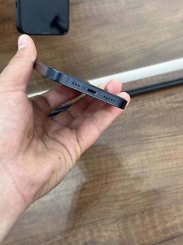 salyan iphoneler: IPhone 14, 128 GB, Midnight, Face ID — 6